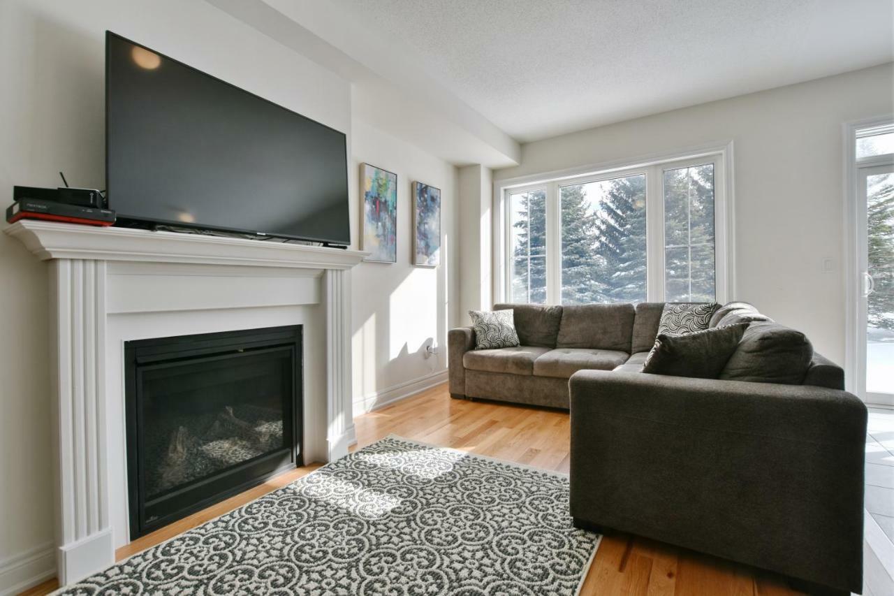 New Blue Mountain Village Snowbridge Executive Townhome Sleeps 10 With Outdoor Pool And Shuttle Nottawa Exterior foto